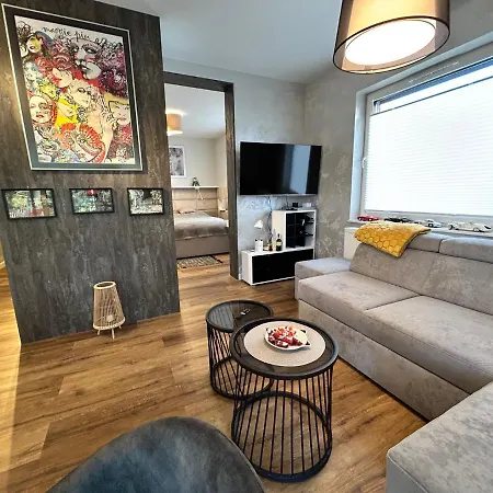 Z Ogródkiem Apartament